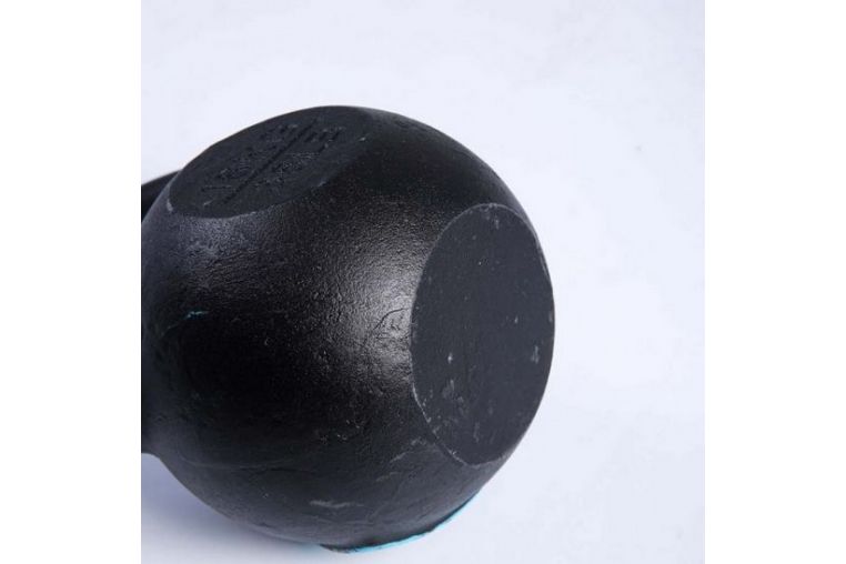 Чугунная гиря 32 кг Live Pro Solid Cast Iron Kettlebell LP8041-32 черный\синий фото 2